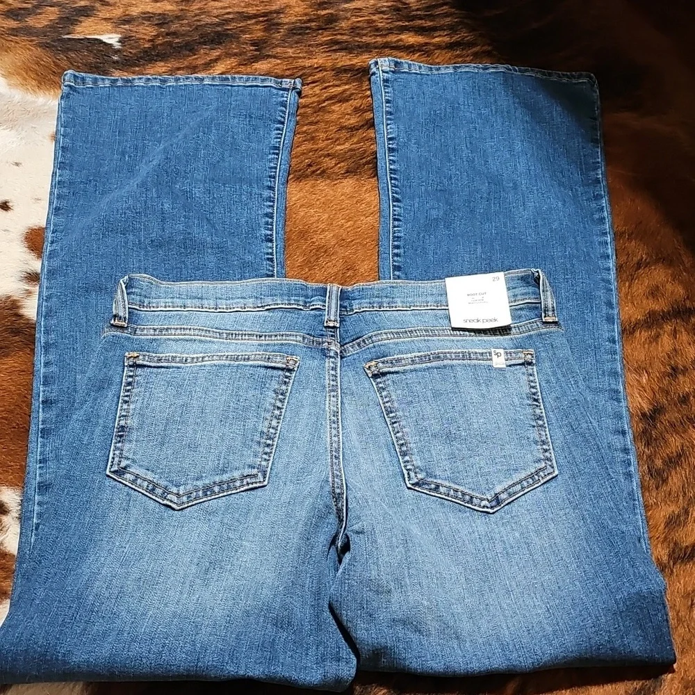 Jeans - Picture 2 of 5